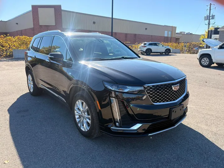 2024 Cadillac XT6 - main image