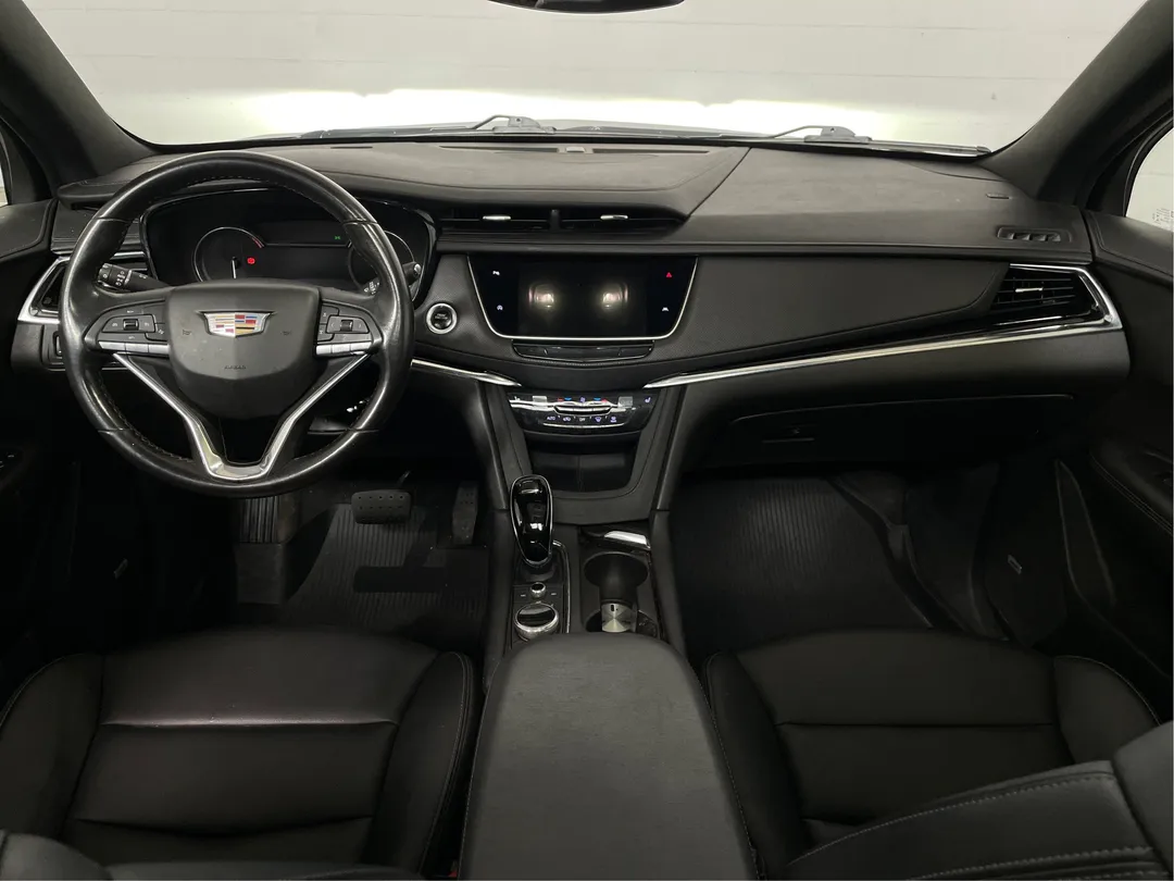 2021 Cadillac XT6 — photo 4