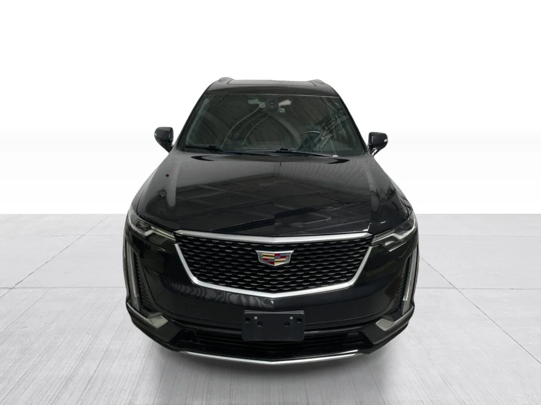 2021 Cadillac XT6 — photo 8