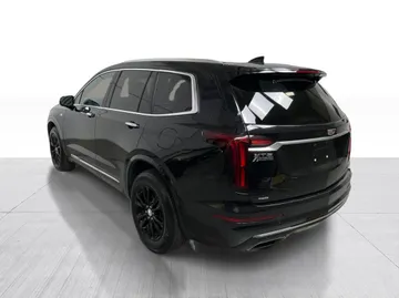 2021 Cadillac XT6 - image 12