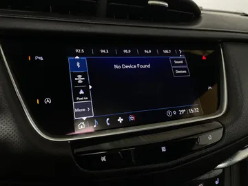 2021 Cadillac XT6 - image 26