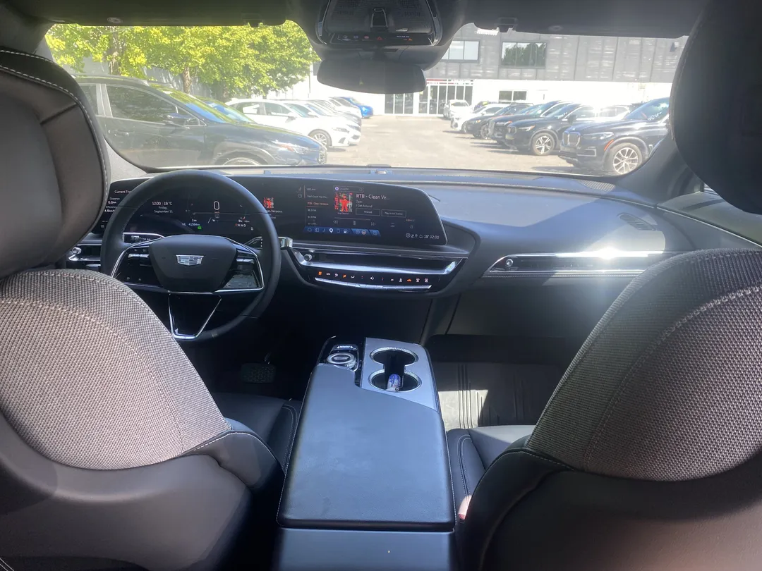 2024 Cadillac LYRIQ Tech, photo 8