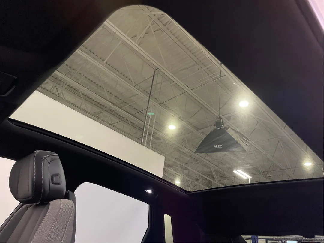 2024 Cadillac LYRIQ — photo 5