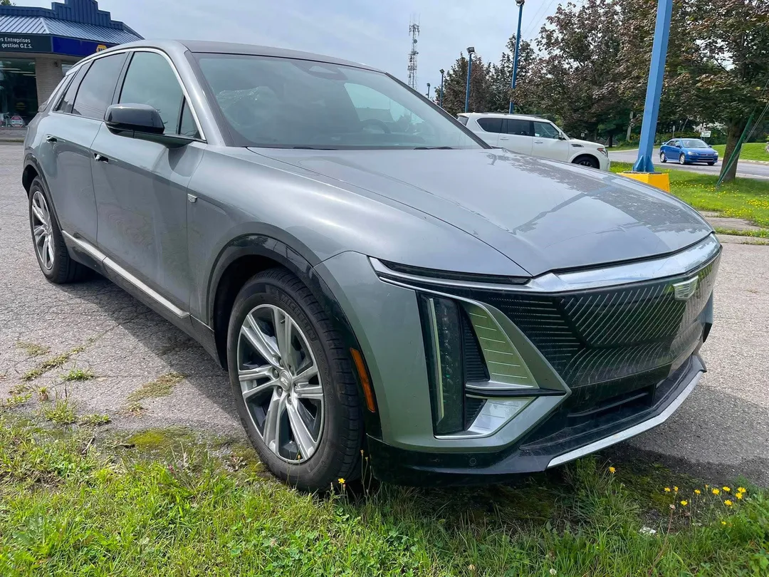 2024 Cadillac LYRIQ