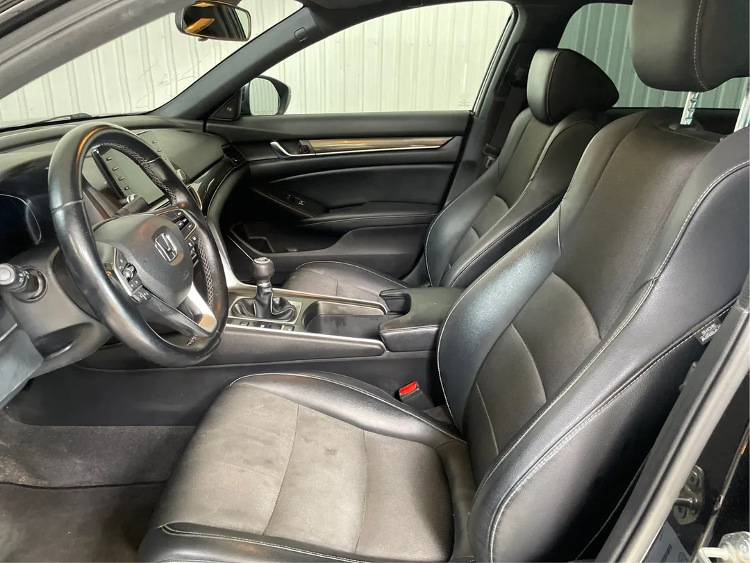 2018 Honda Accord — photo 3