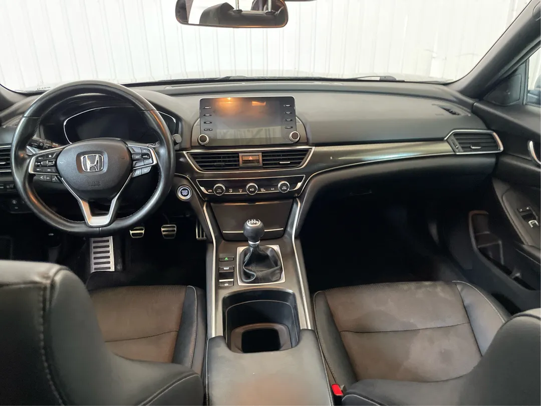 2018 Honda Accord — photo 4