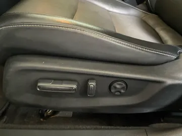 2018 Honda Accord - image 20