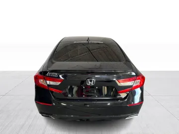 2018 Honda Accord - image 12