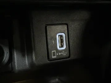 2018 Honda Accord - image 25