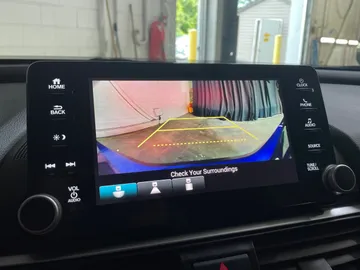 2018 Honda Accord - image 20