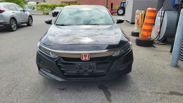 2018 Honda Accord - image 2