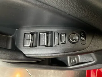 2018 Honda Accord - image 23