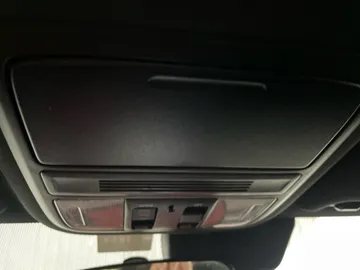 2018 Honda Accord - image 16