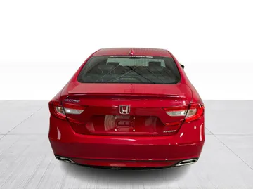 2018 Honda Accord - image 12