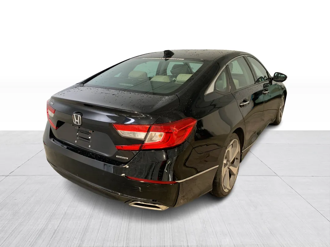 2018 Honda Accord Touring, photo 7