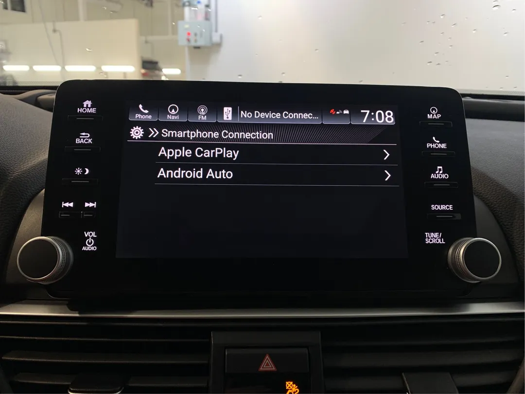 2018 Honda Accord — photo 7