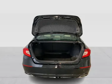 2018 Honda Accord - image 14