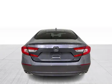2019 Honda Accord - image 8
