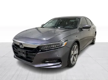 2019 Honda Accord - image 4