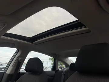 2024 Honda Accord - image 6