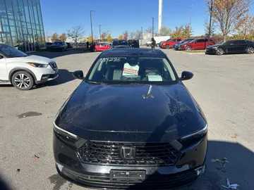 2024 Honda Accord Hybrid - image 2
