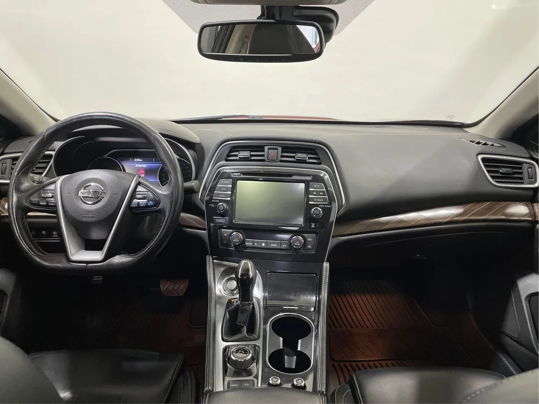 2016 Nissan Maxima — photo 4