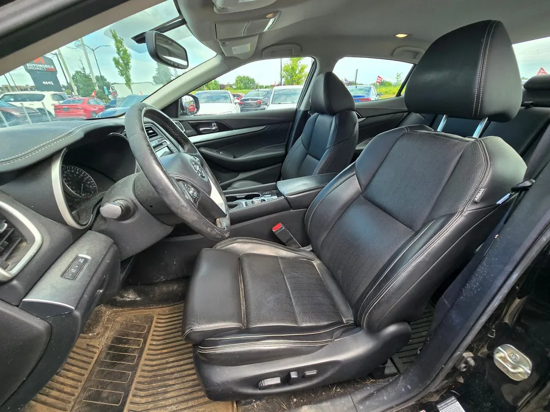 2016 Nissan Maxima — photo 7