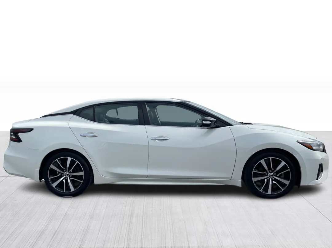 2021 Nissan Maxima SL, photo 2