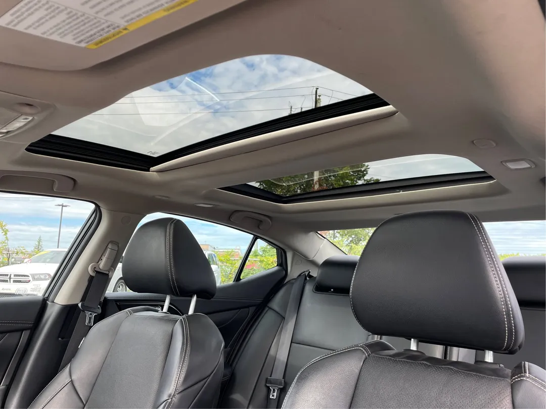 2021 Nissan Maxima SL, photo 5