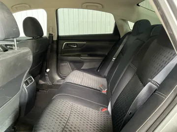 2017 Nissan Altima - image 14