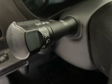 2017 Nissan Altima - image 17