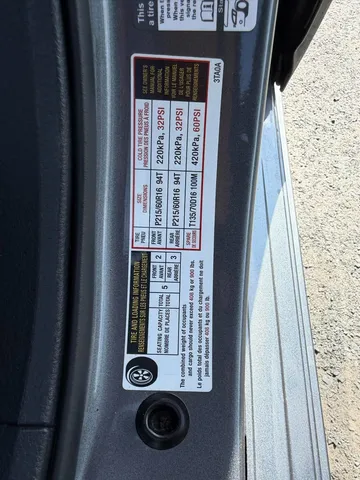 2016 Nissan Altima - image 14