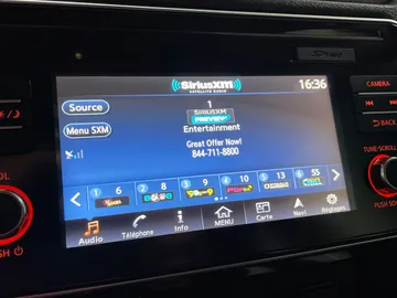 2019 Nissan LEAF - image 30