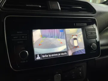 2018 Nissan LEAF - image 23