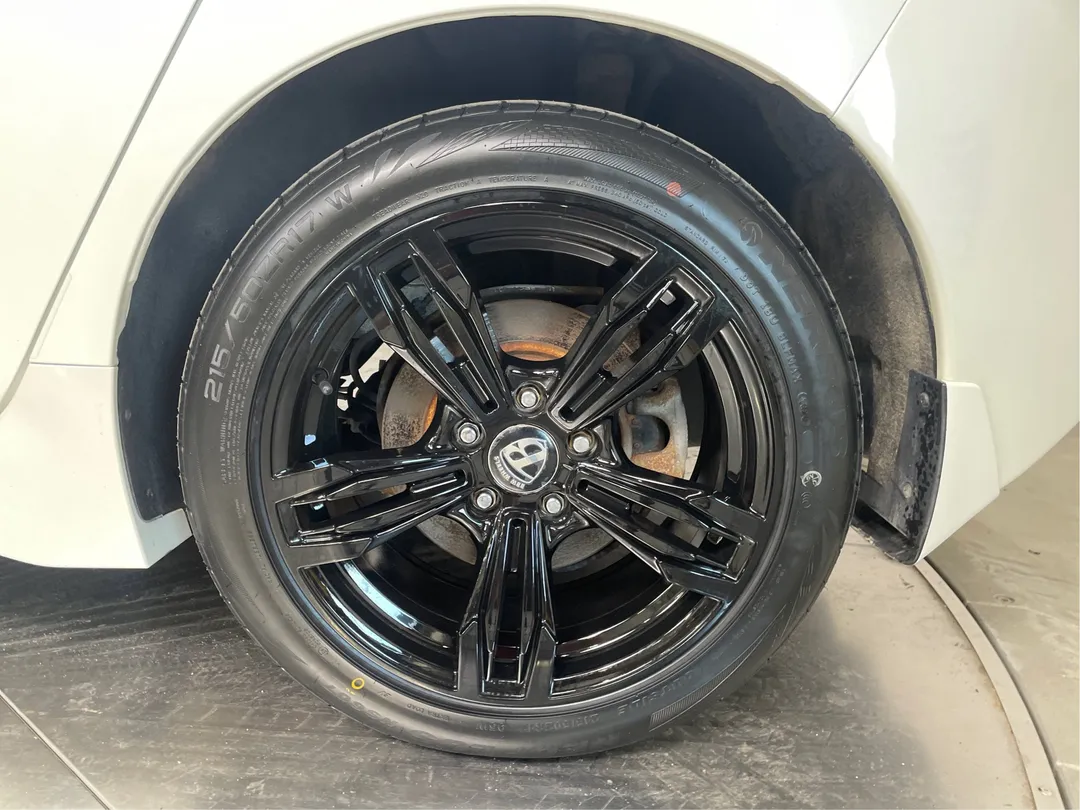 2019 Nissan LEAF — photo 5