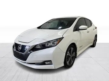 2018 Nissan LEAF - image 4