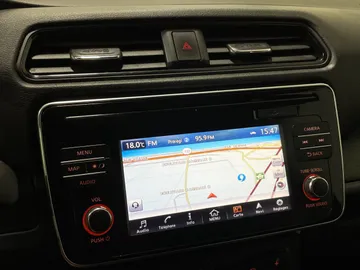 2018 Nissan LEAF - image 20