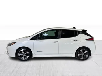 2019 Nissan LEAF - image 10