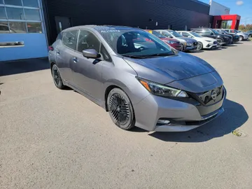 2023 Nissan LEAF