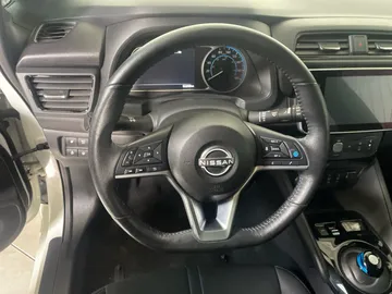 2023 Nissan LEAF - image 16