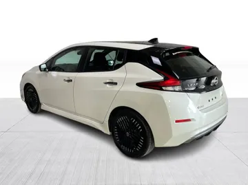 2024 Nissan LEAF - image 6