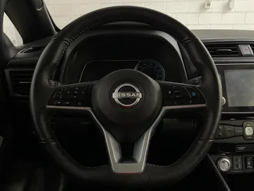2024 Nissan LEAF - image 16