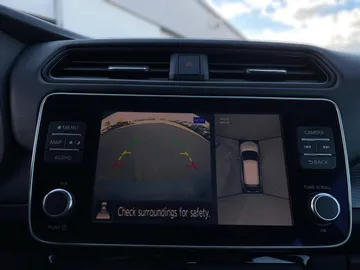 2021 Nissan LEAF - image 19