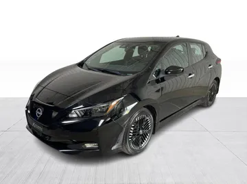 2023 Nissan LEAF - image 8