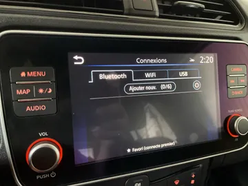 2023 Nissan LEAF - image 27