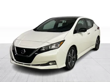 2022 Nissan LEAF - image 4