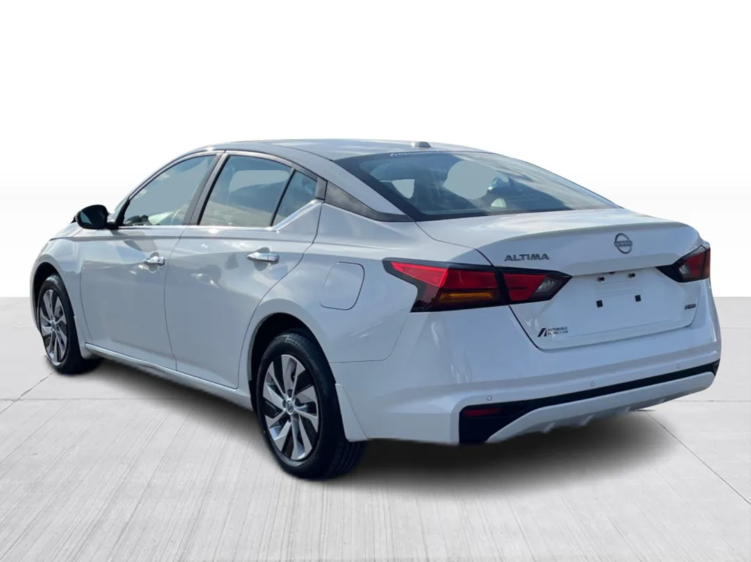 2023 Nissan Altima S AWD, photo 10