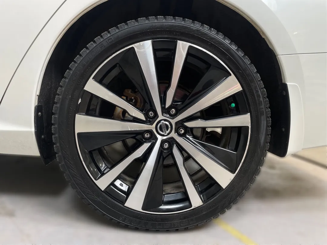 2019 Nissan Altima — photo 6