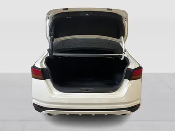 2019 Nissan Altima - image 14