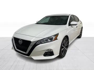 2019 Nissan Altima - image 10